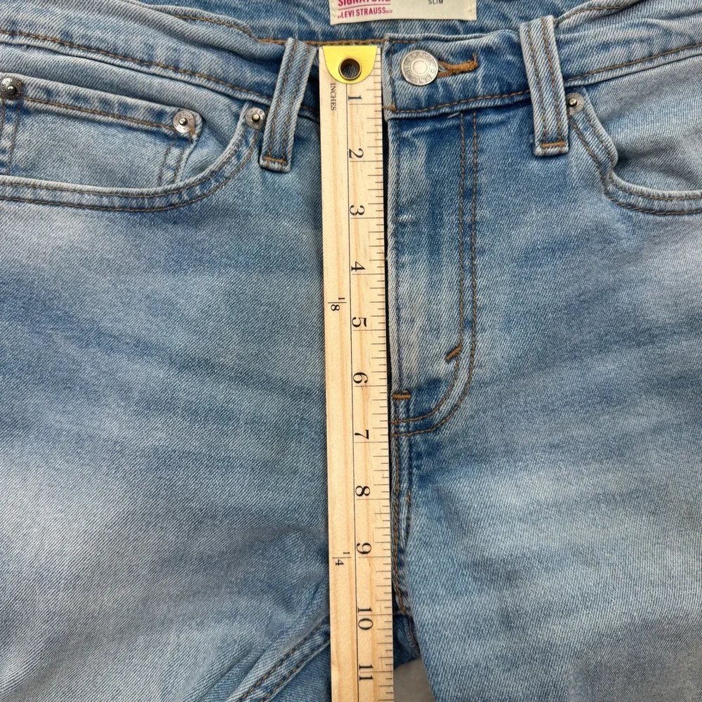 Signature by Levi Strauss & Co. signature by